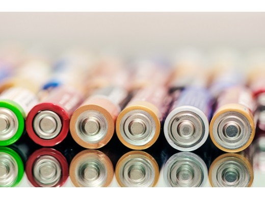 Jakie baterie kupić do zabawek?