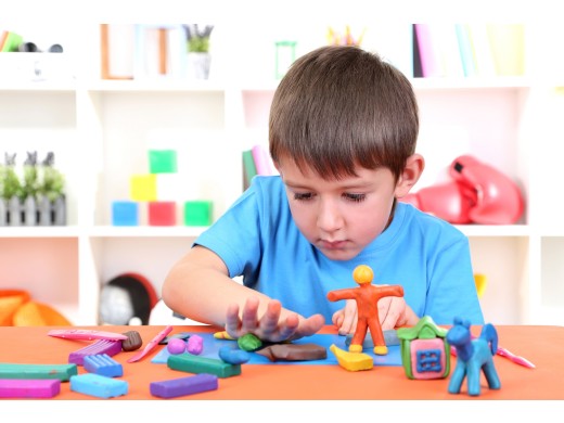 Dlaczego lepienie plasteliny jest takie fajne?