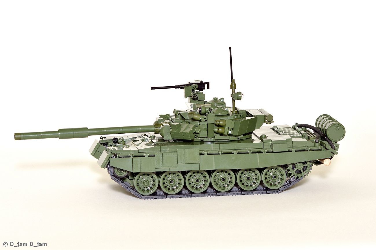 Cobi MOC T-90A