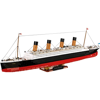 RMS Titanic 1:300